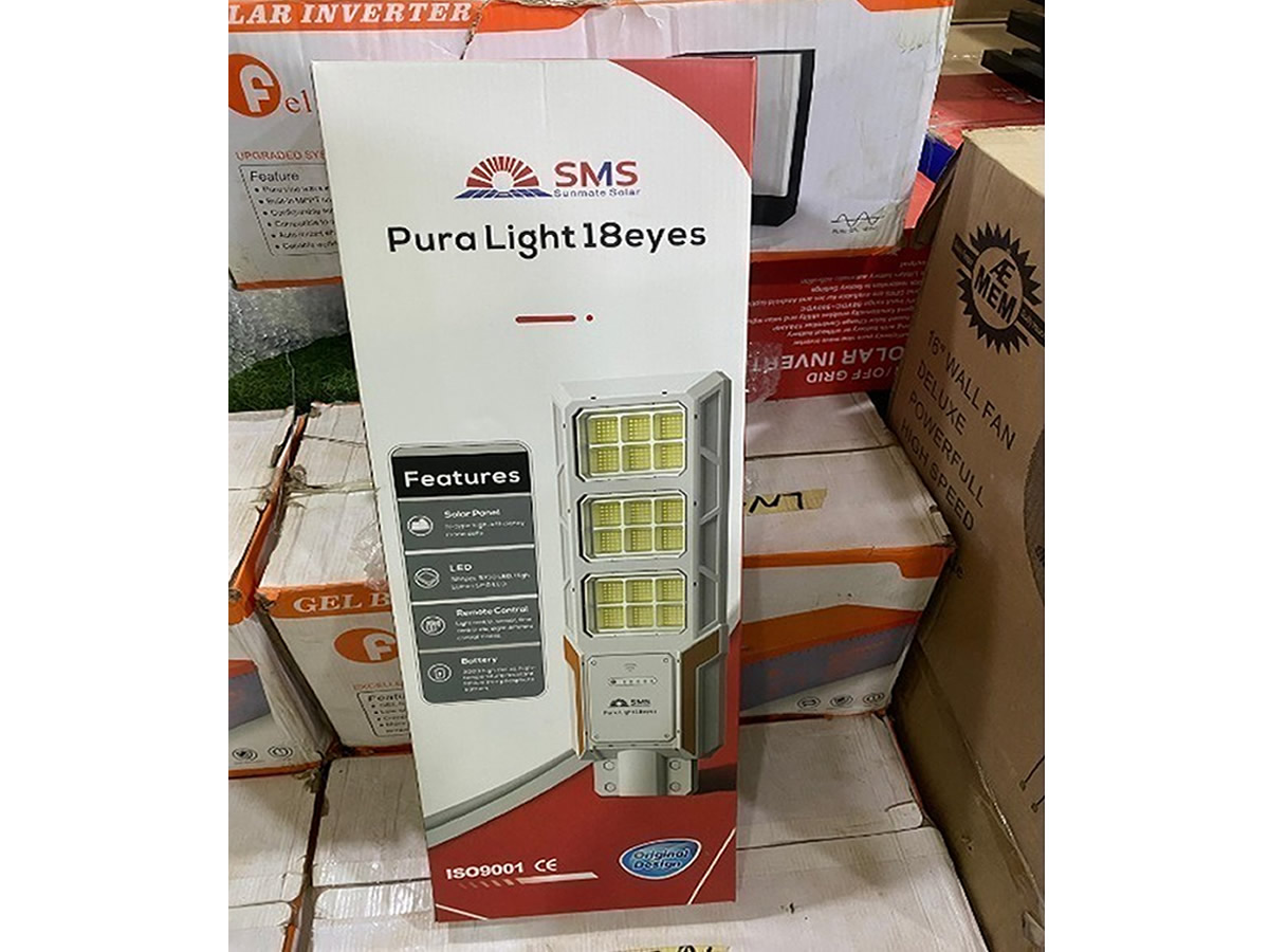 Pura Light 18 eyes